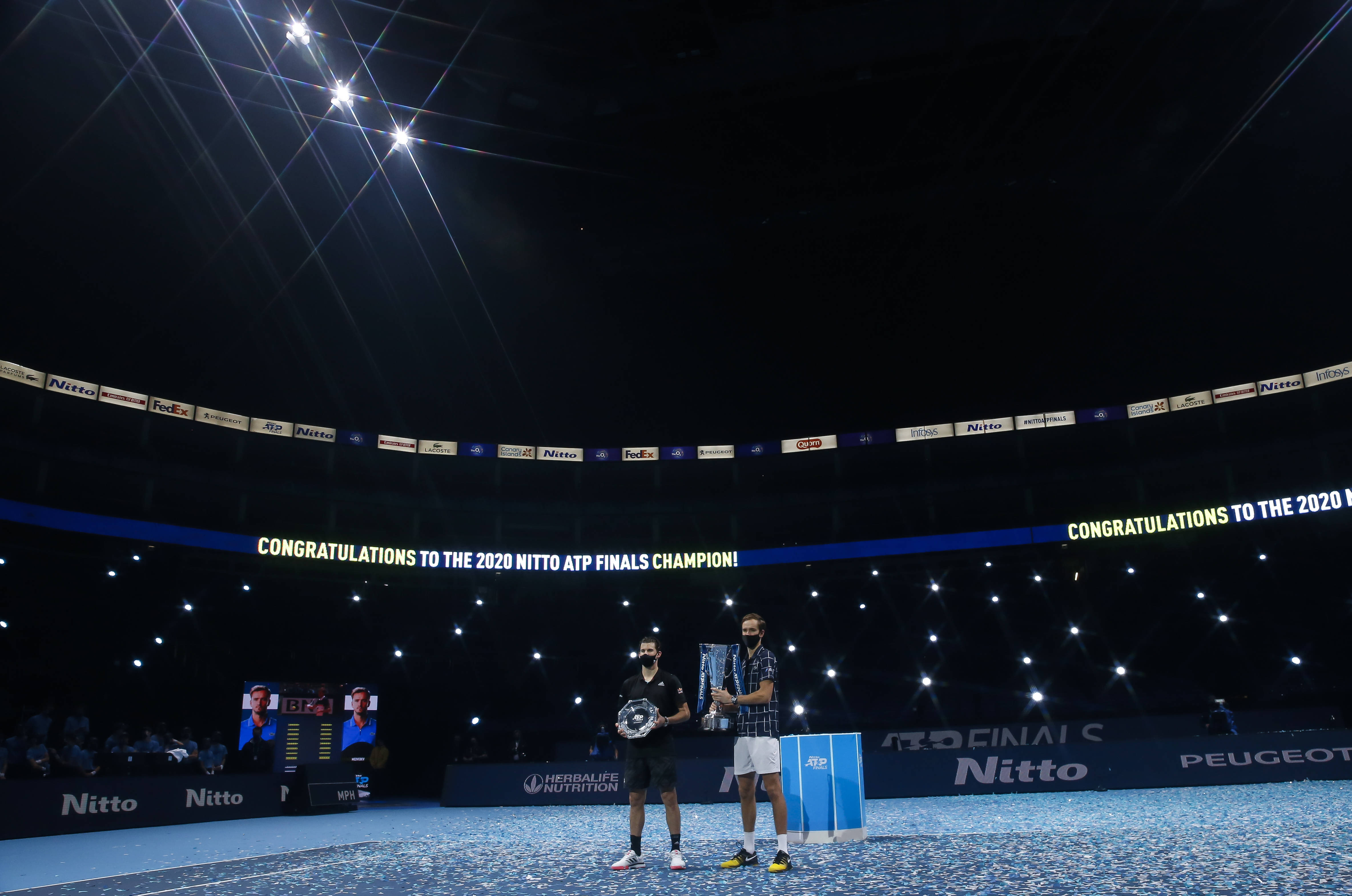 年终总决赛完胜美网，梅德韦杰夫高光表现