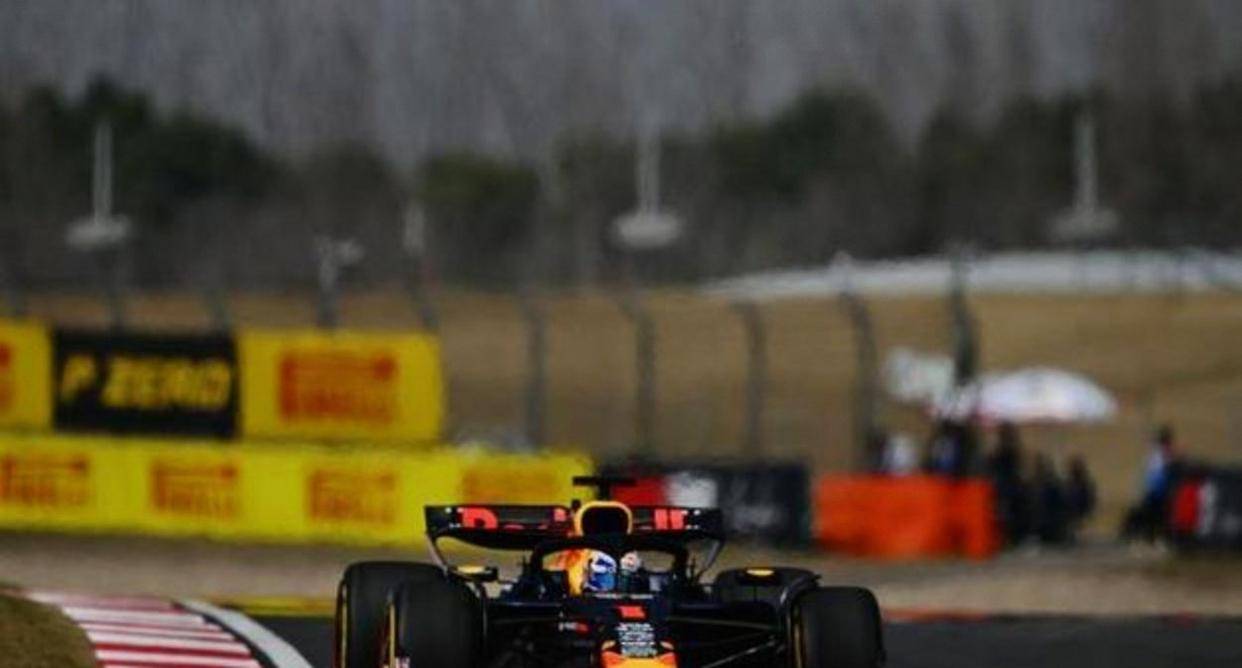 雷诺车队碾压威廉姆斯，皮亚斯特里高光表现