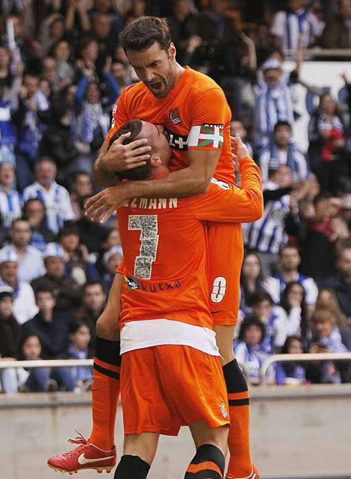 法国绝杀瑞士，格列兹曼刷新纪录