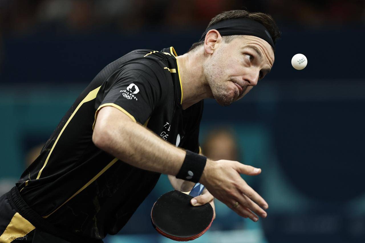 德国队横扫奥地利队，波尔统治全场