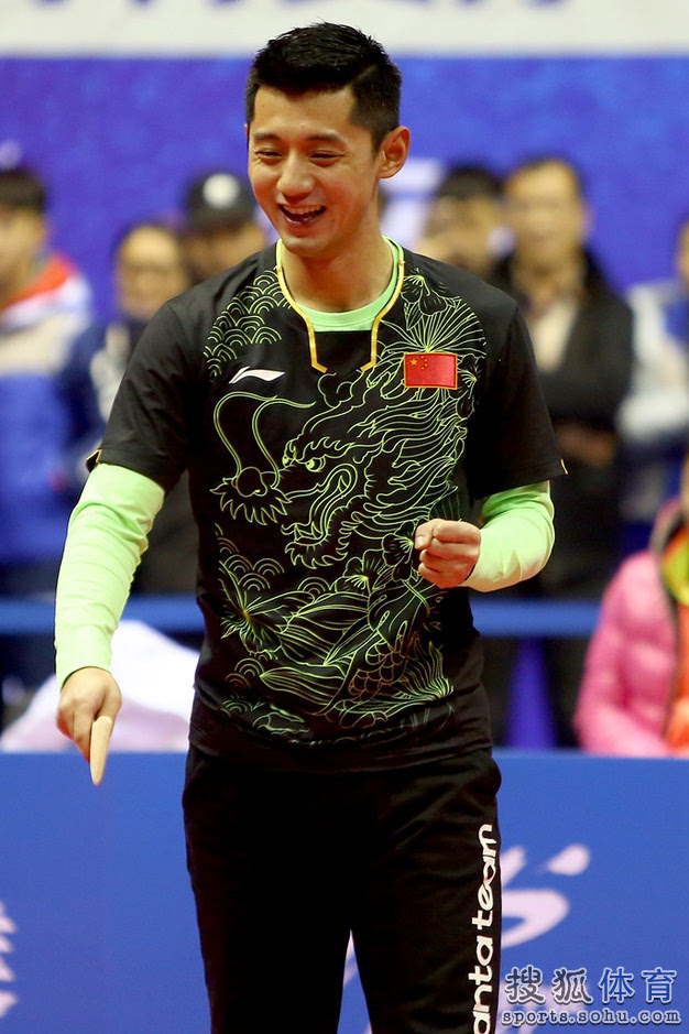 波兰队鏖战日本队，张继科统治全场