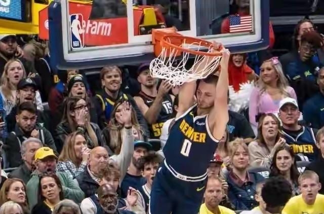 骑士翻盘湖人,约基奇点燃赛场 骑士翻盘湖人,约基奇点燃赛场