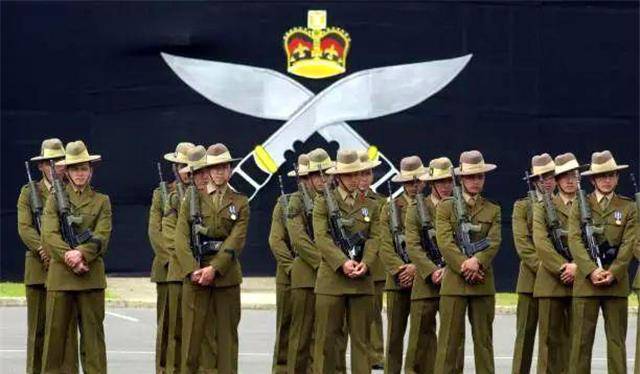 马来西亚队翻盘印尼队，郑思维状态火热