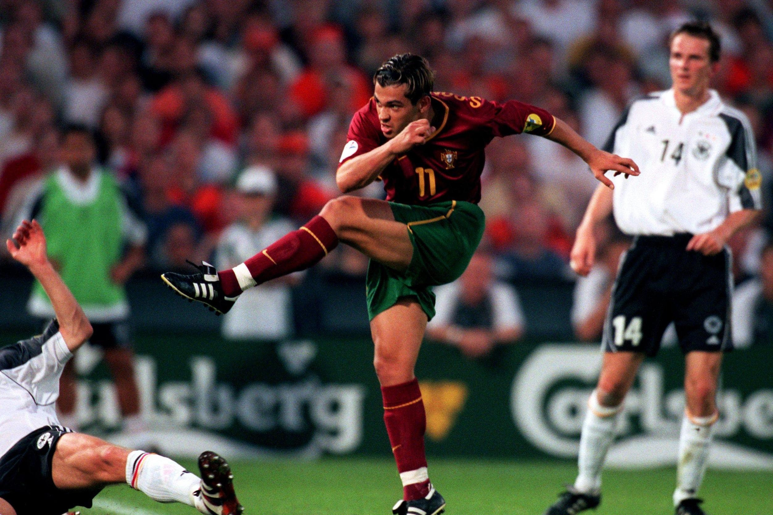 葡萄牙队险胜波兰队，奥恰洛夫点燃赛场