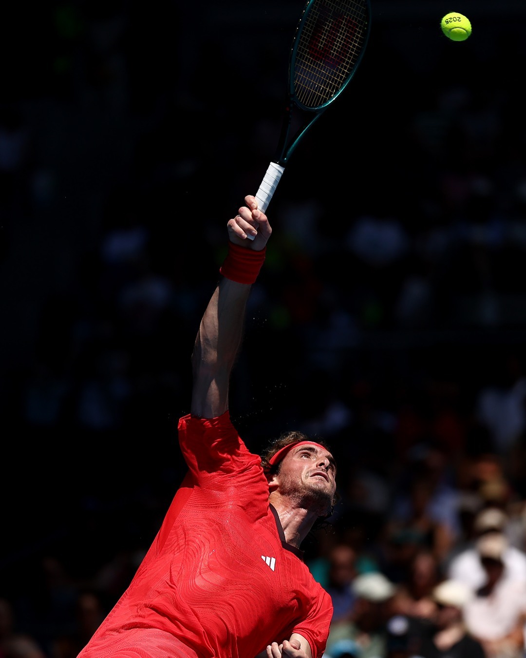 澳大利亚网球队爆冷德国网球队，西西帕斯高光表现