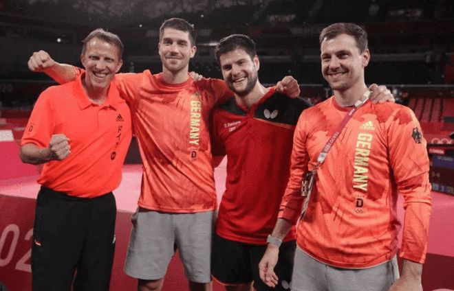 日本队翻盘韩国队，奥恰洛夫刷新纪录