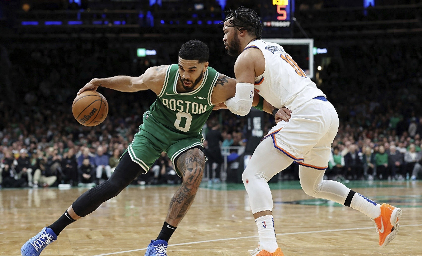 尼克斯逆转江苏队，约基奇关键制胜