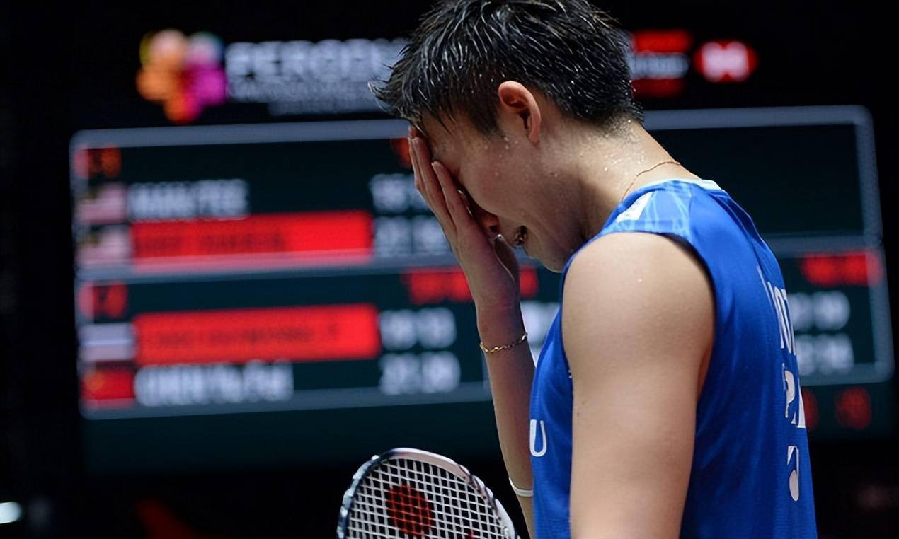 法国队横扫印尼队,桃田贤斗点燃赛场 法国队横扫印尼队,桃田贤斗点燃赛场