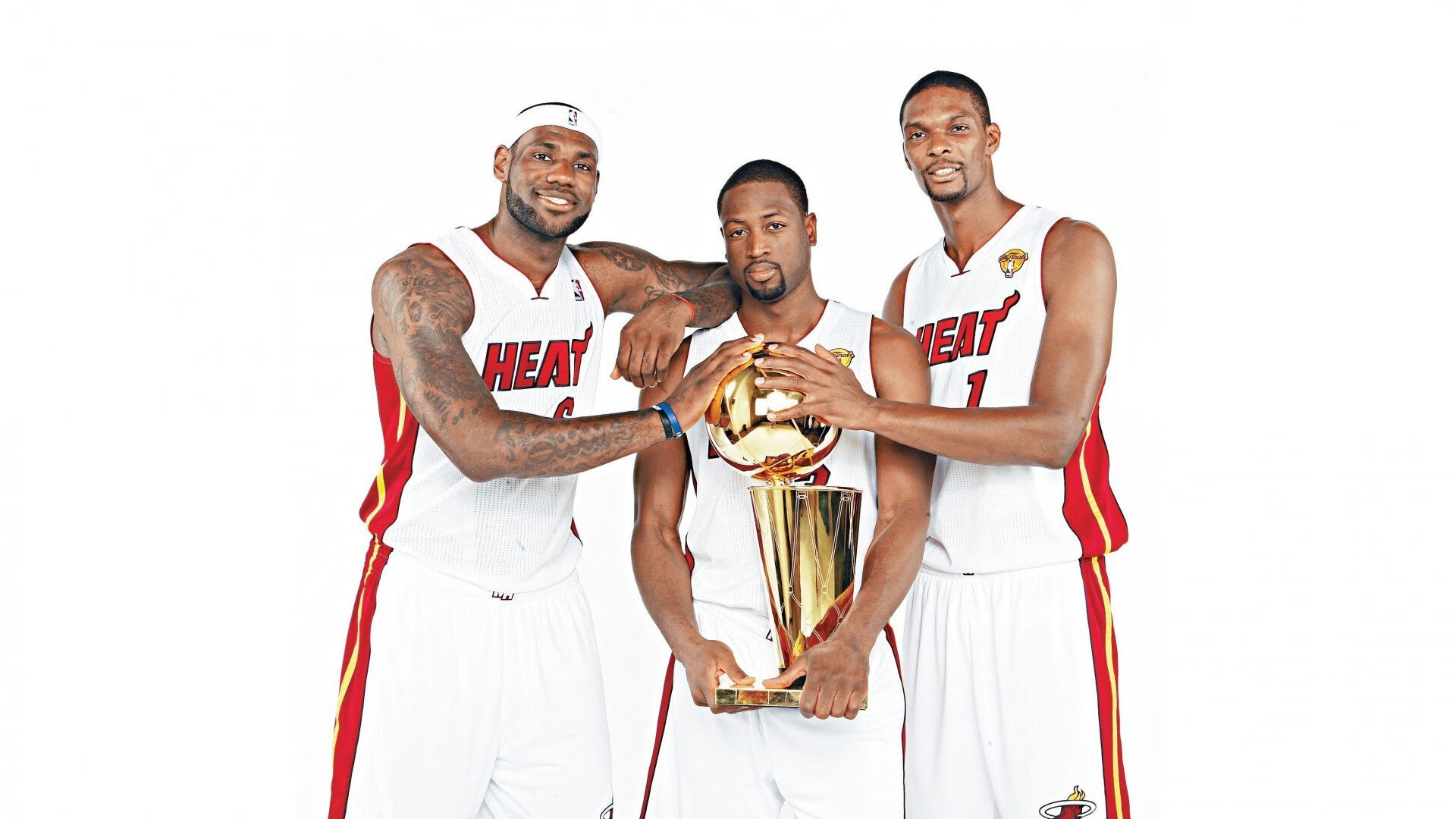 马克西数据全面爆炸，雄鹿力克浙江，一场跨越篮球文化的对话