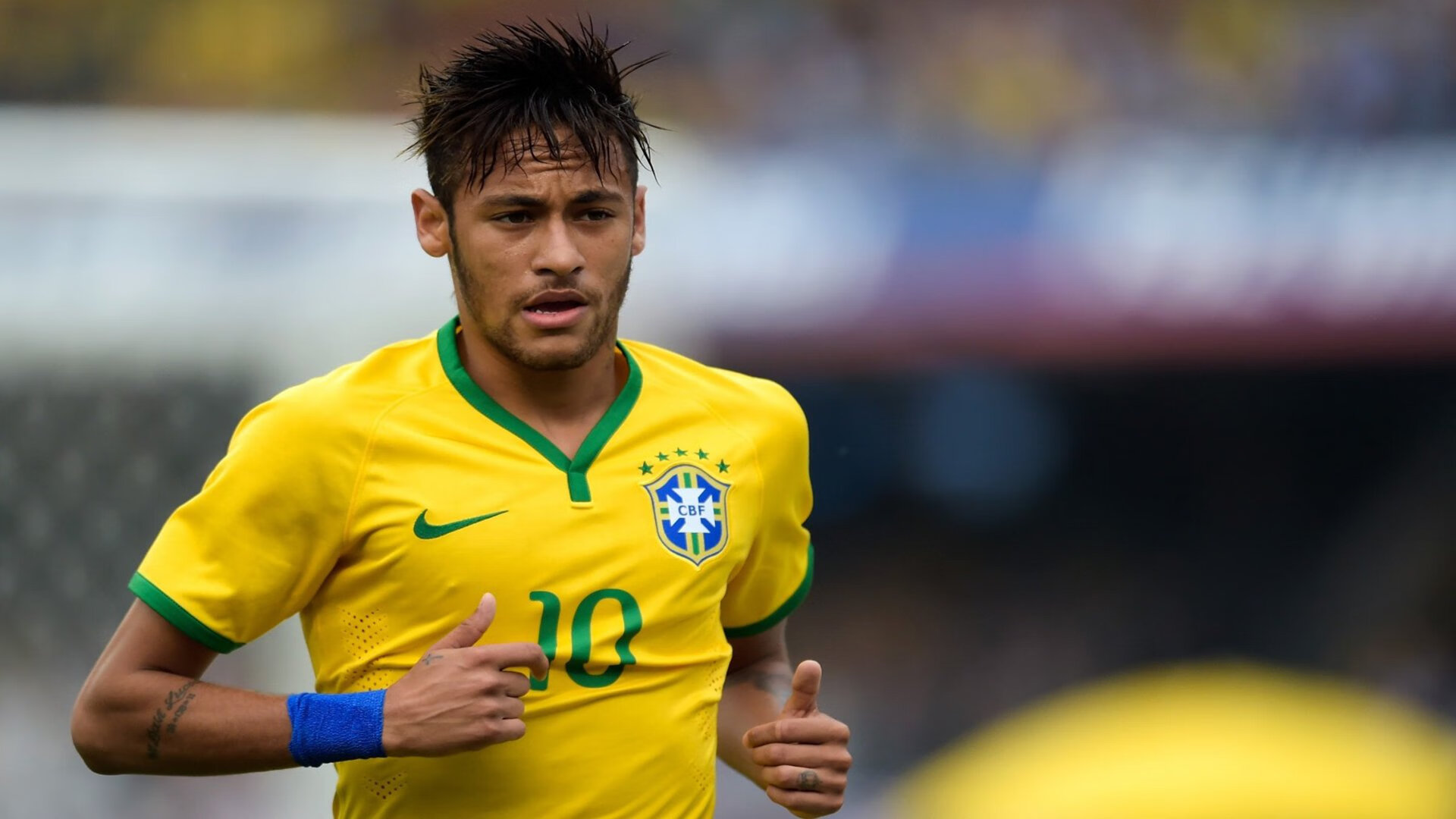 雨林奇迹，哥斯达黎加草根队击败国际米兰，德里赫特点燃的不只是赛场