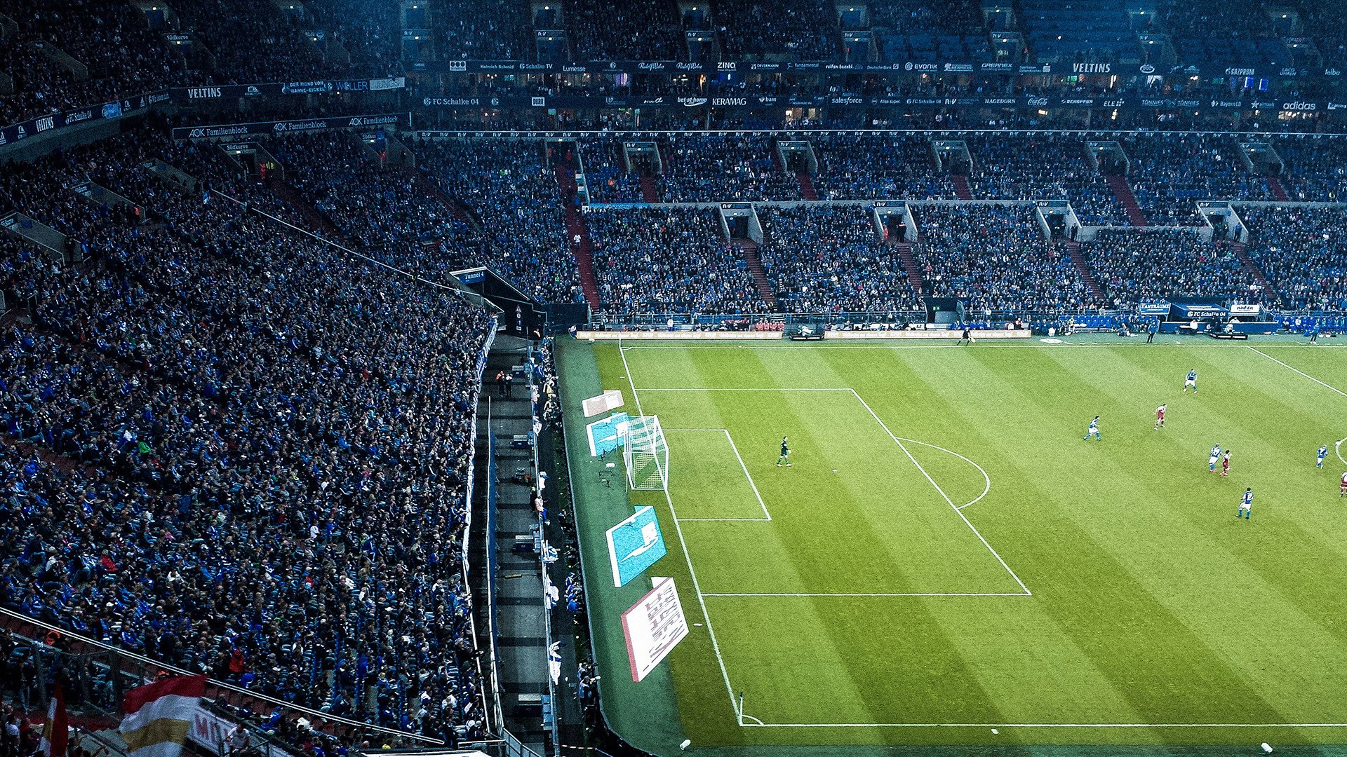 当红黑军团遇见智利雄鹰，格纳布里点燃圣西罗的惊魂之夜