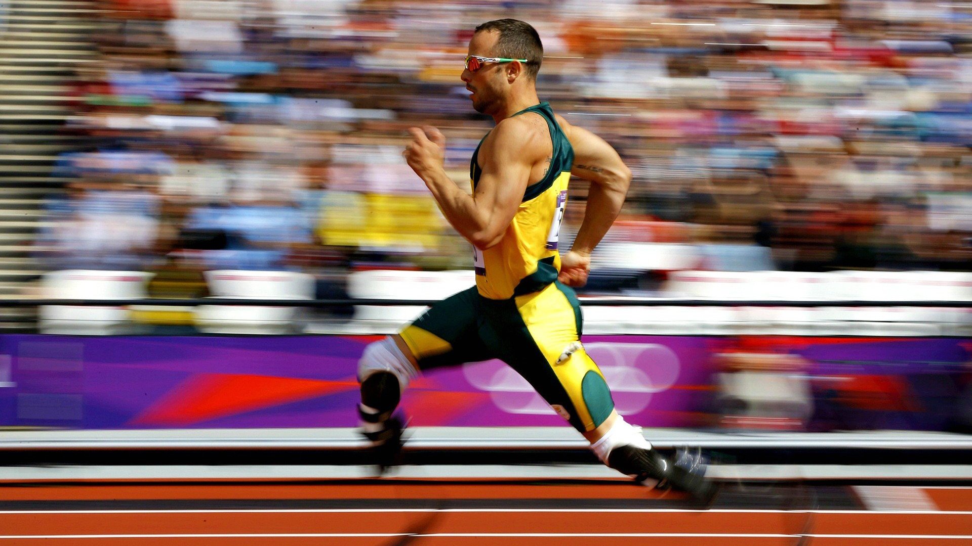 F1街道赛之夜，当詹姆斯遇上完全无解的对手