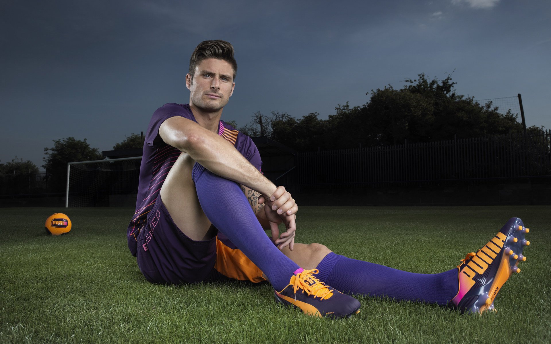 年度焦点之战之夜，伊萨克关键节点连续得分，铸就传奇时刻